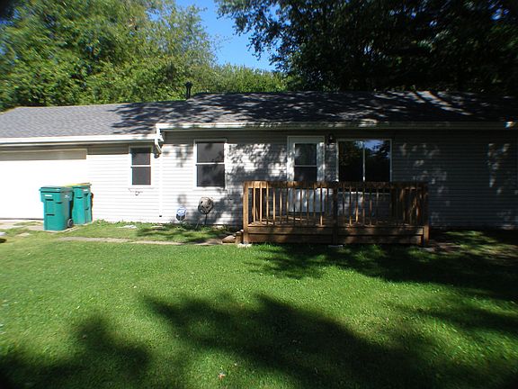 2nd image of 6409 Kentucky Pl