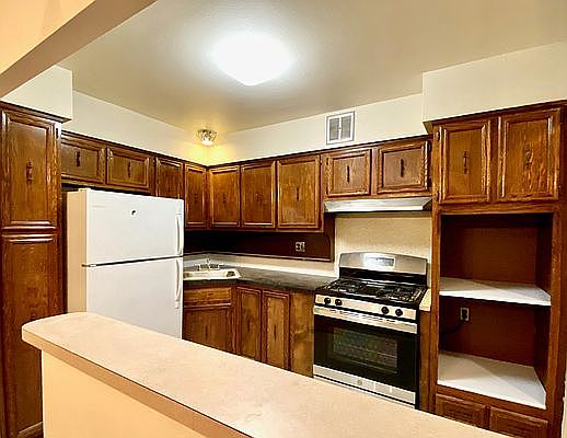 2nd image of 30-33 38th St #1A
