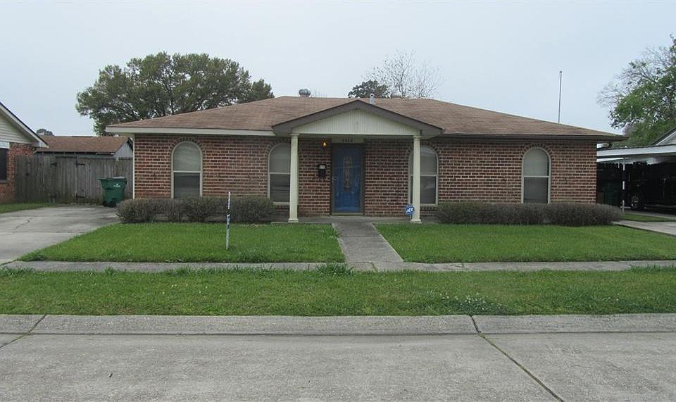 1st image of 2932 Brookwood St