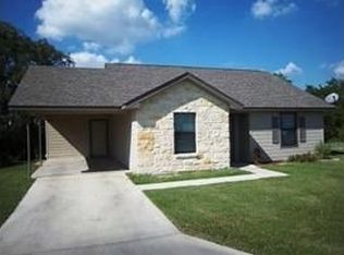641 Guerra Ln, Gonzales, TX 78629