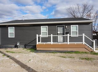 3103 Harrison St, Inkster, MI 48141