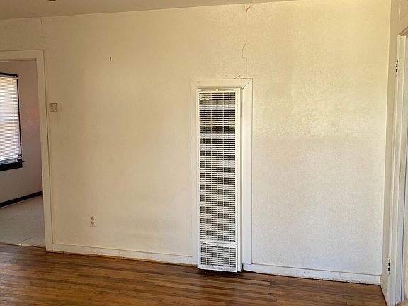5th image of 2102 1st Ave