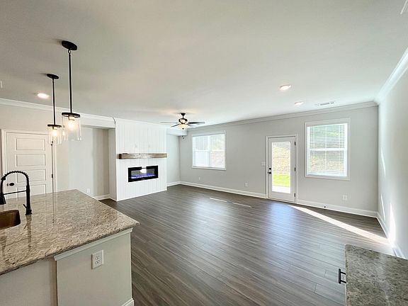 5th image of 4683 Cypress Park Dr
