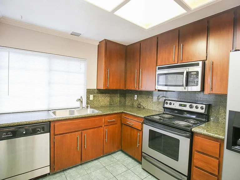 2640 Great Arbor Way — Photo 7