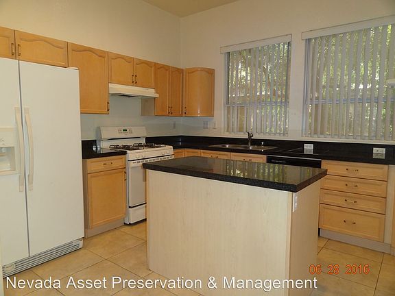 2nd image of 3325 Tuscany Village Dr