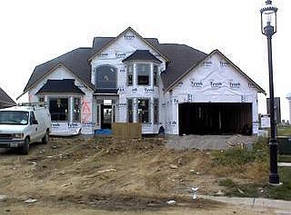 1st image of 333 Cardnia Ct
