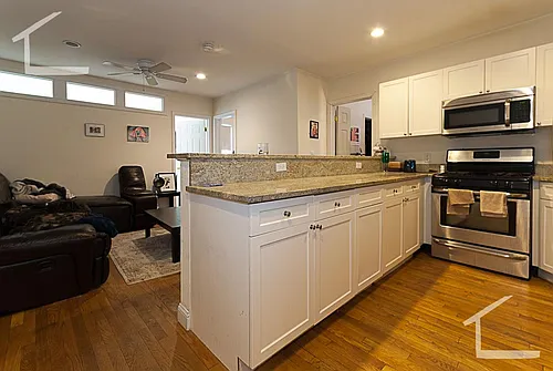 318 Saint Paul St #1 Photo 1