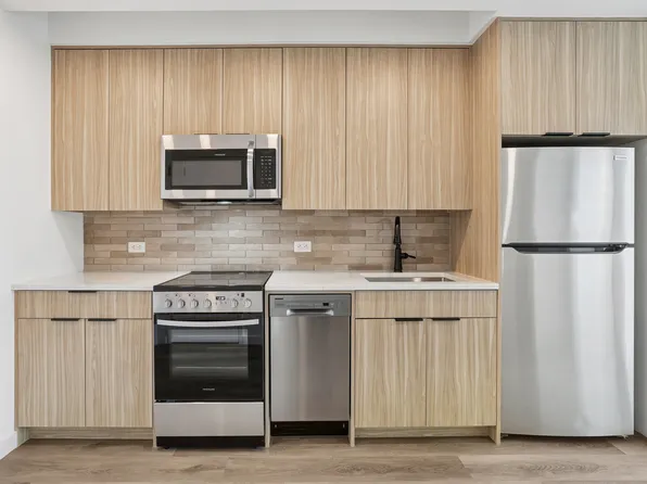 336 Douglass Street image 1 of 12