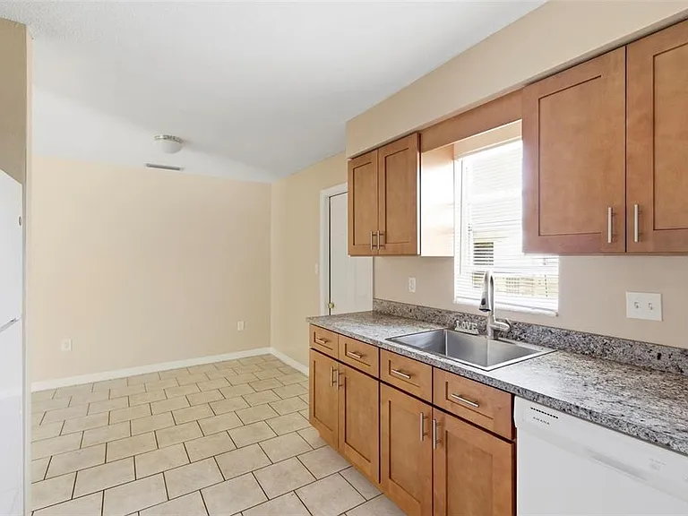 3052 Park Ln #B — Photo 20