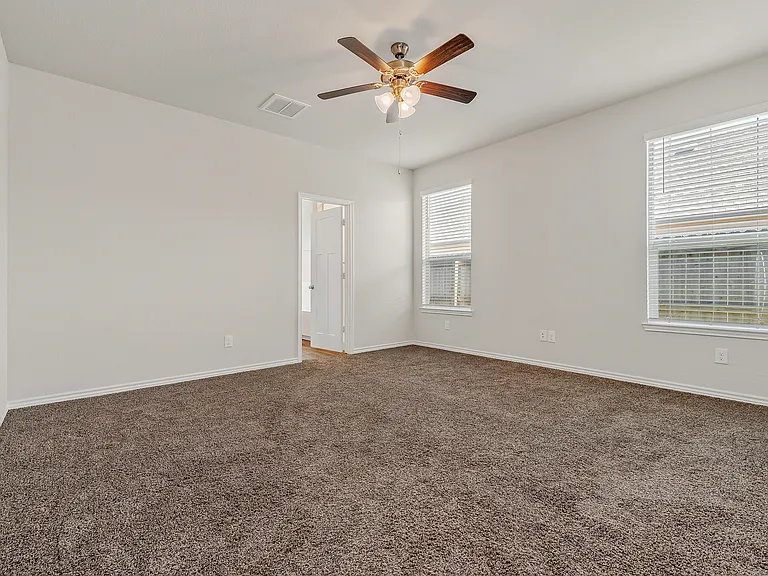 1052 Toledo Bend Dr — Photo 9