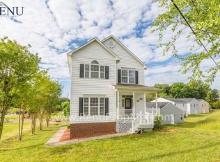 4236 Robinhood Rd, Winston Salem, NC 27106