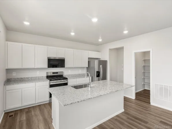 17426 E 89th Avenue, Commerce City, CO 80022