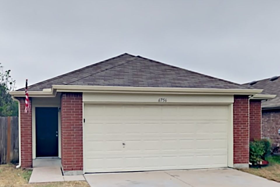 1st image of 6756 Meadow Way Ln