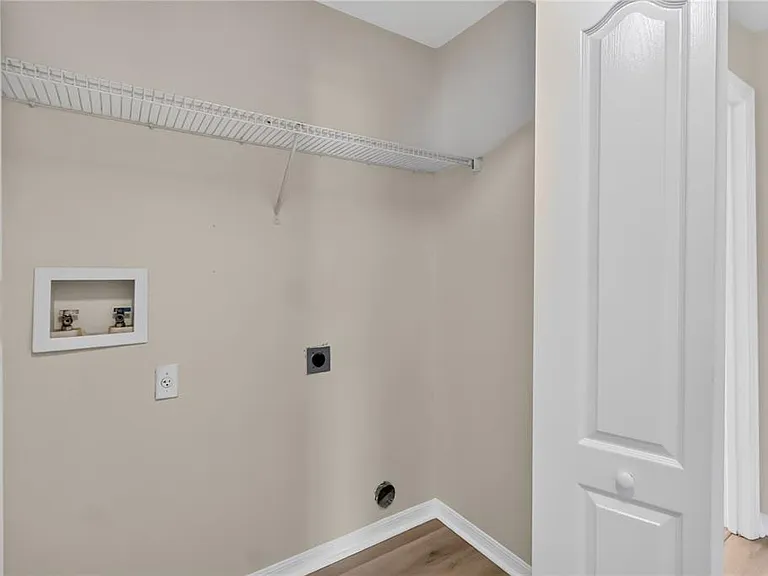 5002 Mangrove Aly #102 — Photo 22