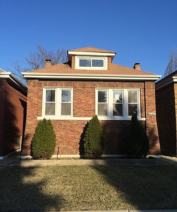 2nd image of 7235 S Maplewood Ave