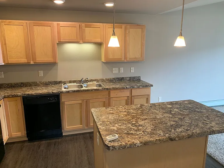 Aspen Trail Apartments — Photo 103