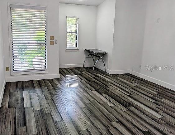 5th image of 1021 LOVE LANE #39