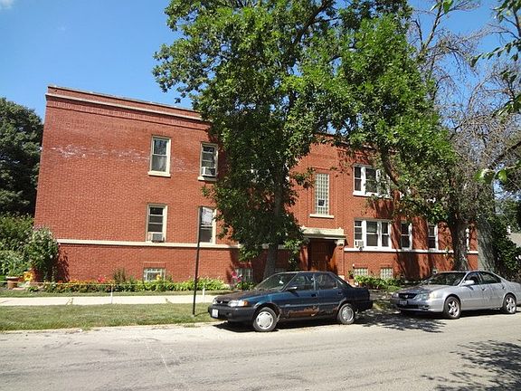 3rd image of 2501 N Newland Ave