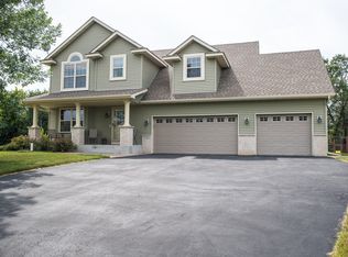 21390 Joplin St NW, Elk River, MN 55330