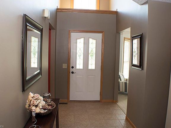 2nd image of 304 Silver Meadow Dr