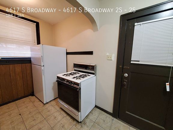 5th image of 4617 S Broadway #2S