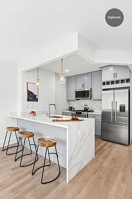 Sold by Triplemint | media 16