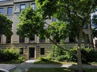 2068 W Farwell Ave APT 3, Chicago, IL 60645
