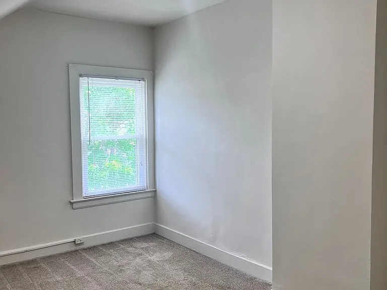 3535 Michigan Avenue — Photo 24
