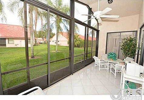 5th image of 7609 Lexington Club Blvd APT A