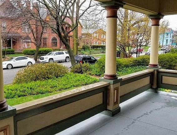 4th image of 1342 Forsythe Ave