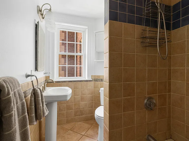 21 Chauncy St #21 — Photo 11