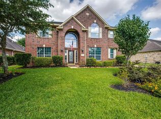 2903 S Cedar Hollow Dr, Pearland, TX 77584