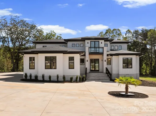 116 Bent Twig Dr, Statesville, NC 28677