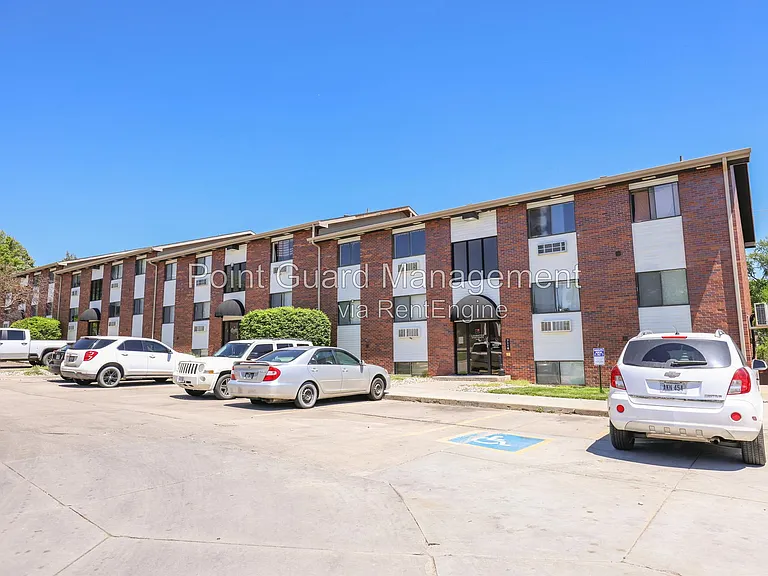 Langston Apartments - Bricktown — Photo 28