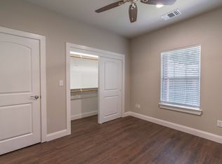 1912 Jackson St #105, Commerce, TX 75428