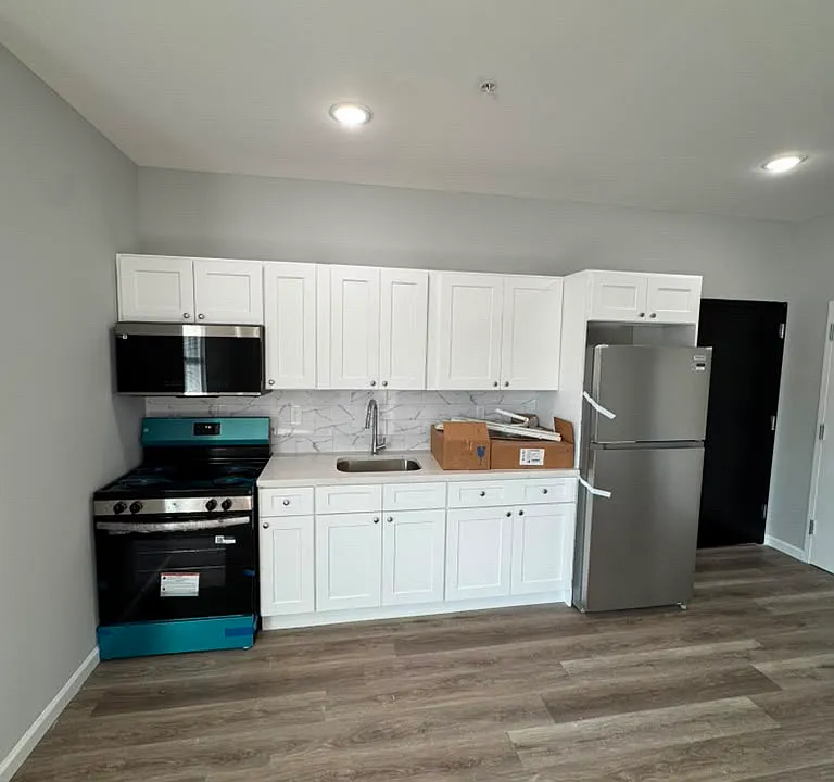 445 Summer St #2