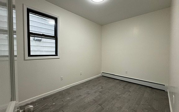 5th image of 137-46 Holly Ave Floor 2