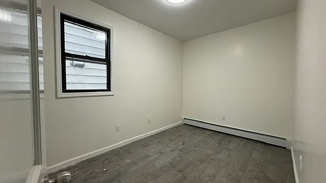 137-46 Holly Ave #2 — Photo 5