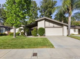551 Via Zapata, Riverside, CA 92507