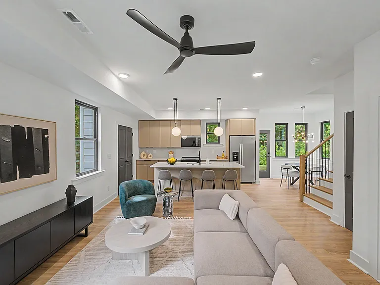 6717 Tracy Ave — Photo 14