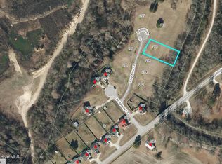 208 Lazy River Ct, Jacksonville, NC 28540