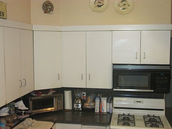 3rd image of 8619 19th Ave