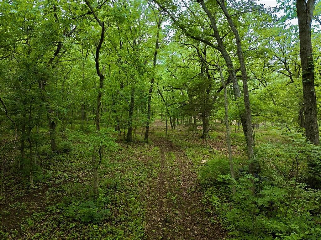 16555 Orchard Ln, Stilwell, KS 66085 MLS 2439093 Zillow