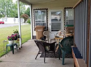 21 Melody Ln, Buffalo, NY 14225