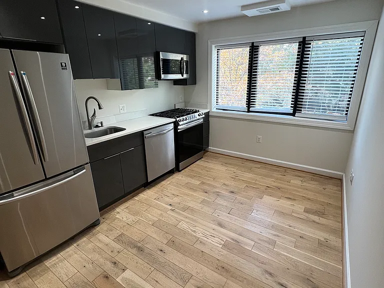 1829 13th St NW #201 — Photo 1