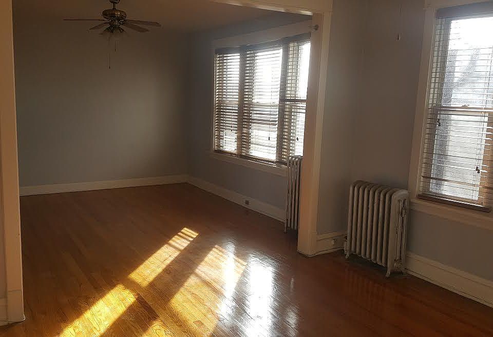 1st image of 4907 N Rockwell St