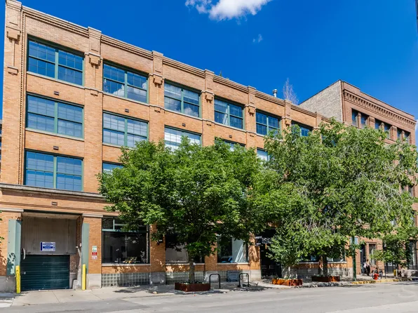 110 N Peoria St Unit 401, Chicago, IL 60607