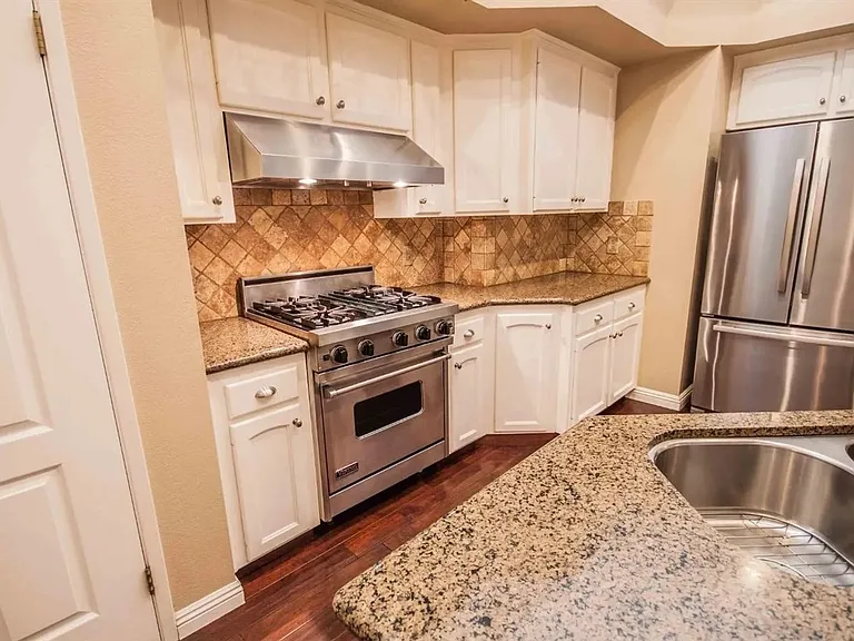 1838 E Shea Dr — Photo 13