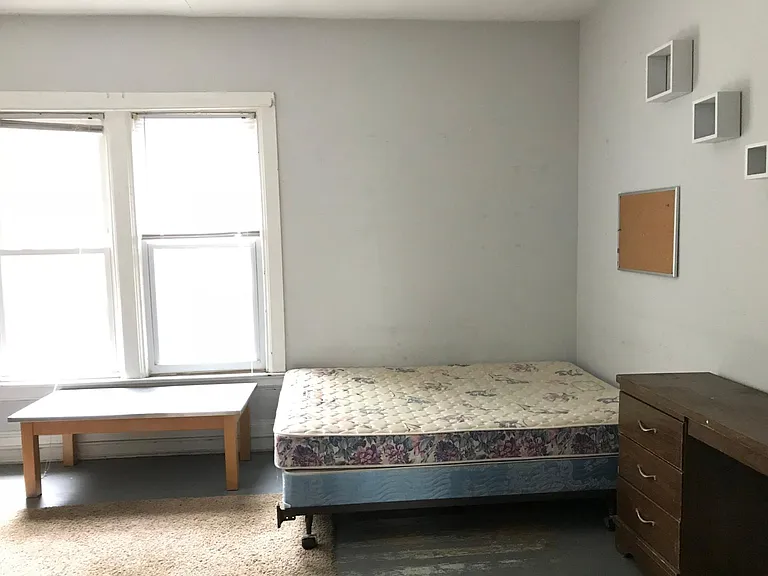 114 Stewart Ave — Photo 20