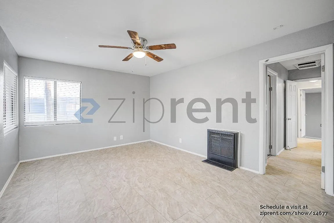 2 bed, 786 sqft, $2,350 — Photo 4